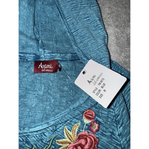 Avani Del Amour turquoise embroidered pullover hoodie in size medium - Picture 7 of 10